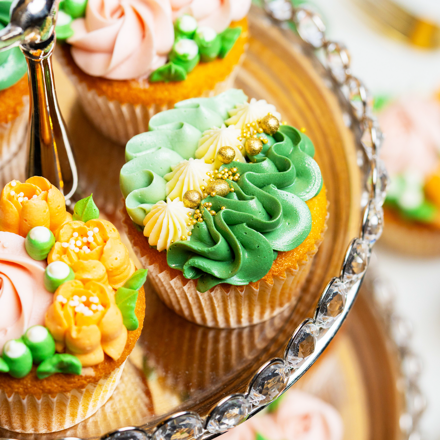 Eucalyptus & Gold Cupcakes - Daan Go Cake Lab | Toronto