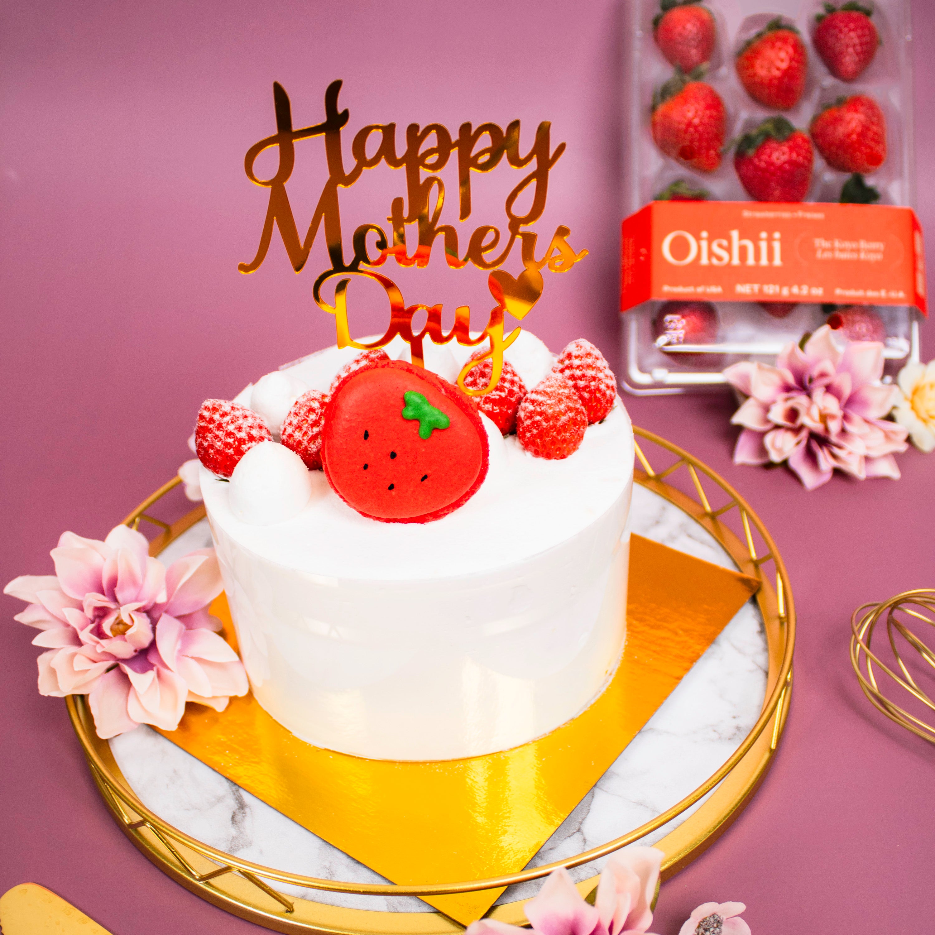 Strawberry Shortcake — Oishii x Daan Go Cake Lab Mother's Day