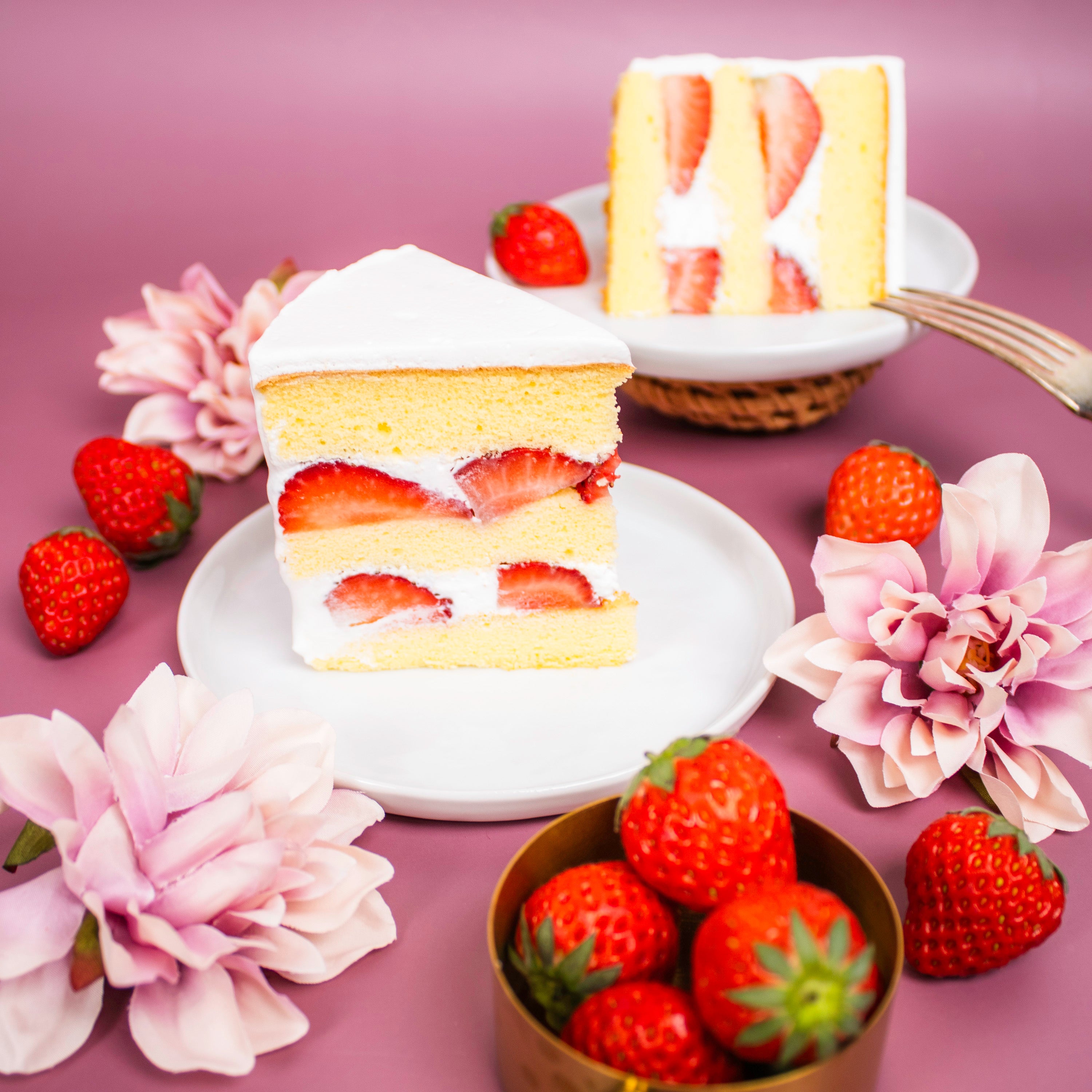 Strawberry Shortcake — Oishii x Daan Go Cake Lab Mother's Day