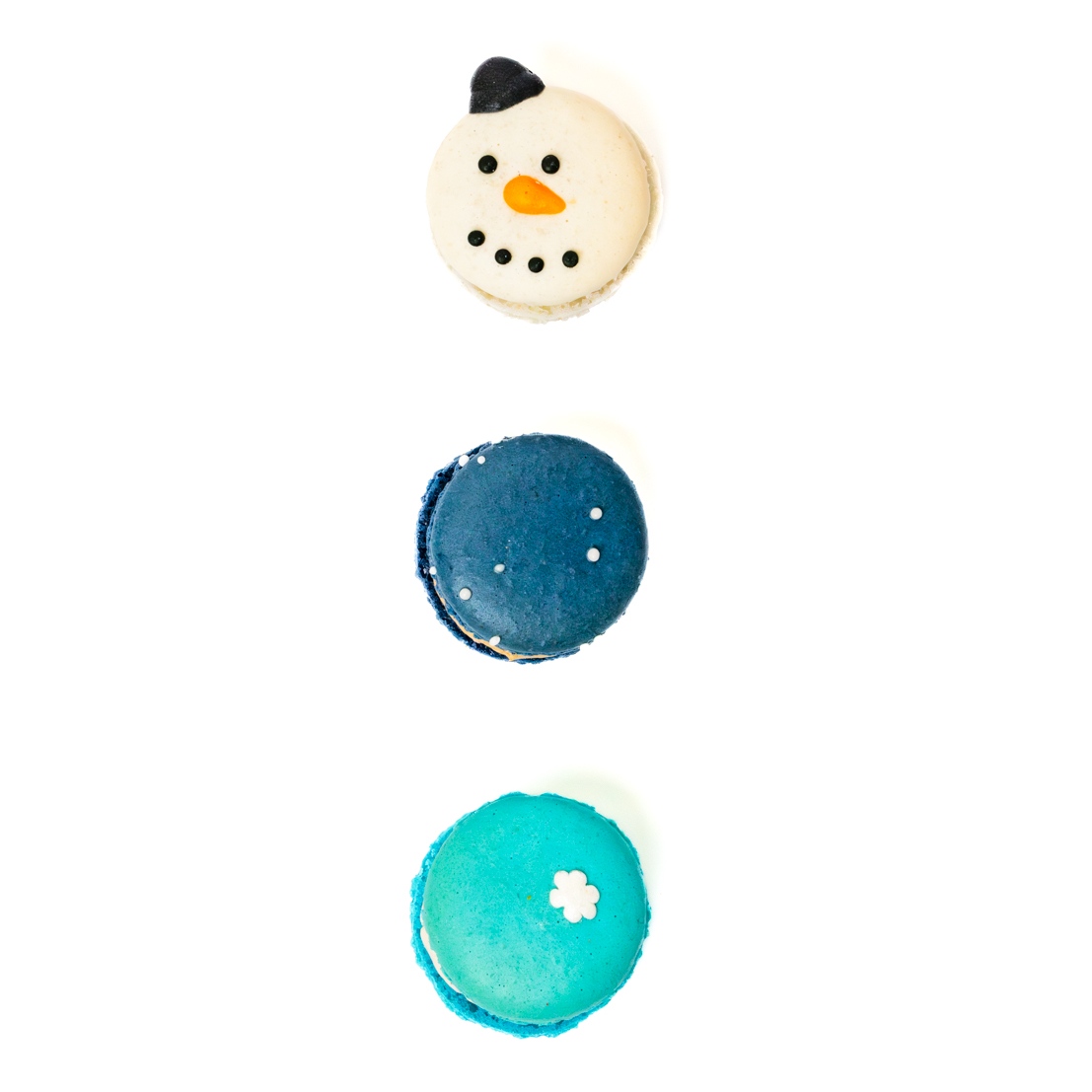 Christmas Mini Macarons - Snowman