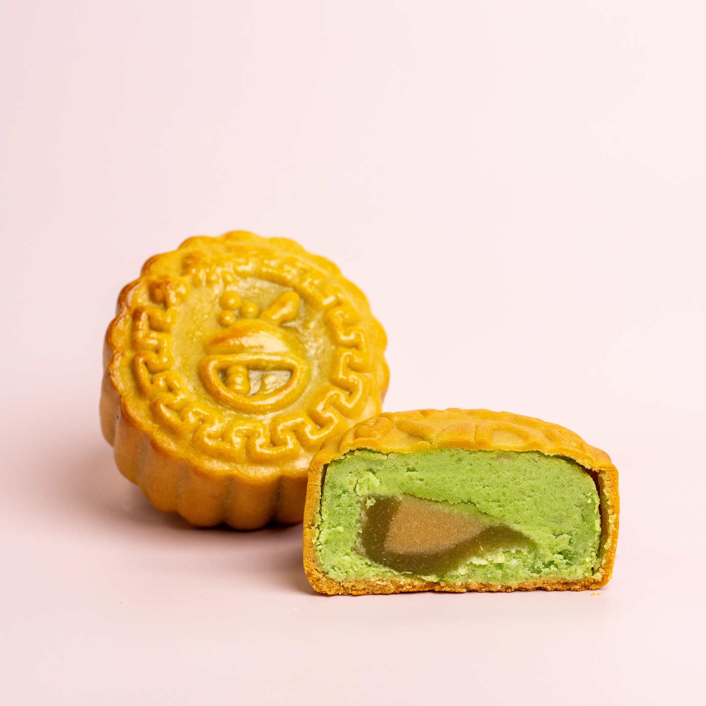 Traditional Mooncake - Coconut Pandan Mochi (Limited Edition)